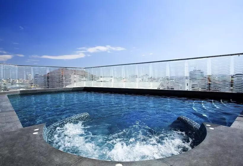 Отель Shilat Avenue Pattaya