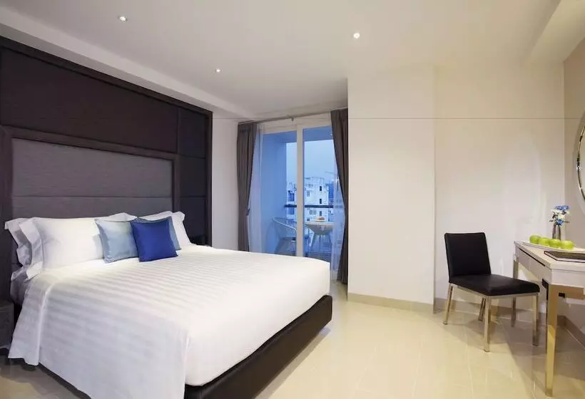 Отель Shilat Avenue Pattaya