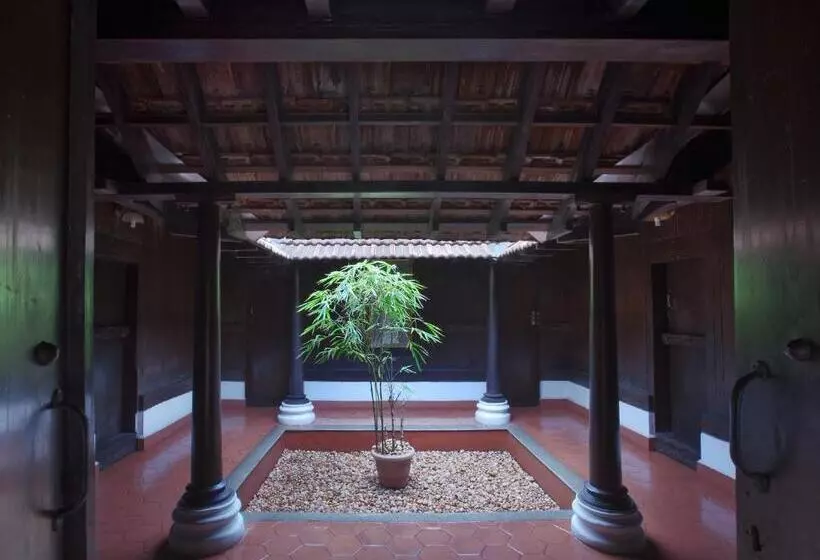 בית מלון כפרי Green Meadows Resort