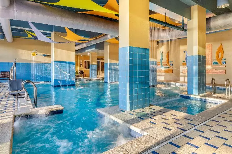 ホテル Ocean Beach Club Resort By Hilton , Virginia Beach, Va