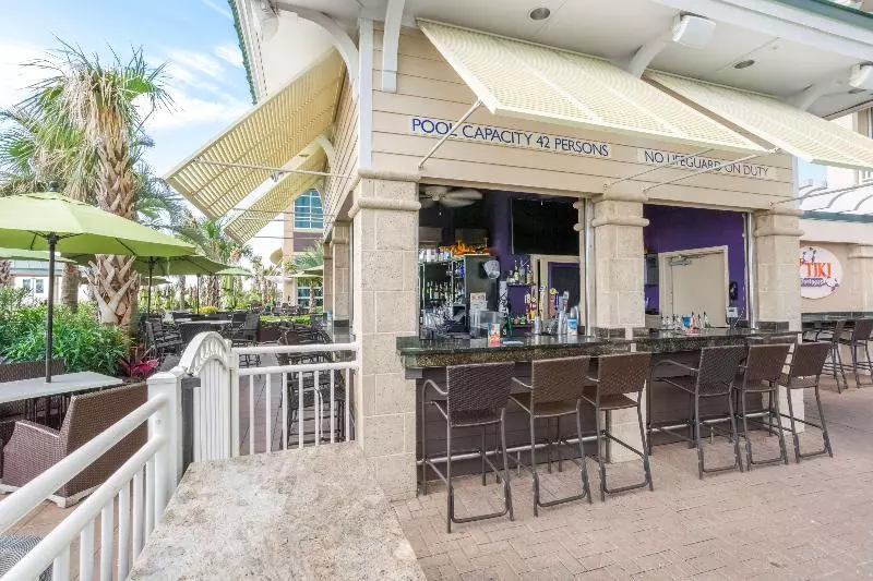 ホテル Ocean Beach Club Resort By Hilton , Virginia Beach, Va