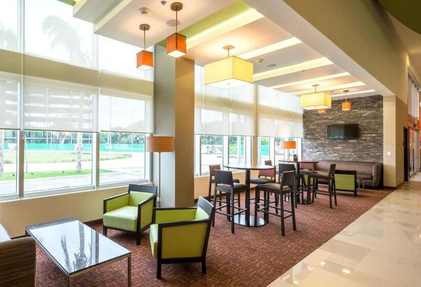 酒店 Courtyard By Marriott Ciudad Del Carmen Campeche