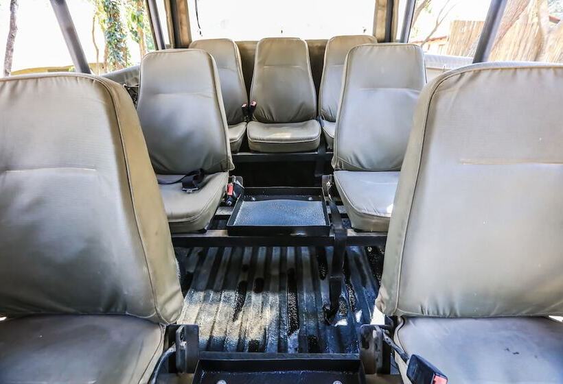 בית מלון כפרי Kruger Adventure Lodge