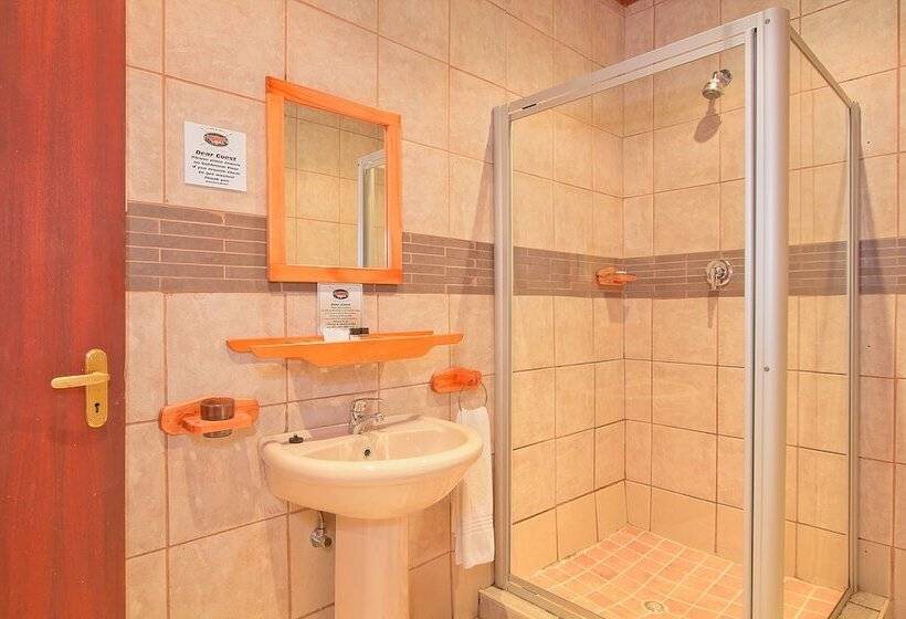 בית מלון כפרי Kruger Adventure Lodge