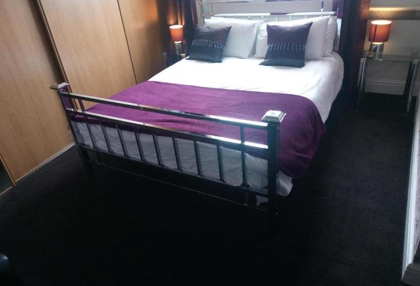 בית מלון כפרי Mowbray Apartments