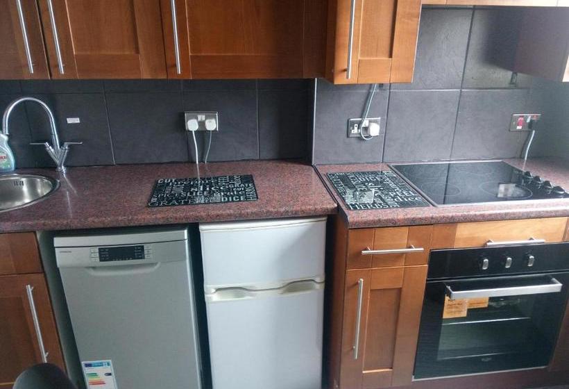 בית מלון כפרי Mowbray Apartments