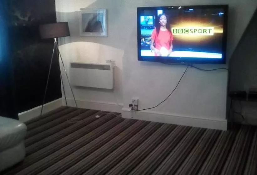 ホテル Mowbray Apartments