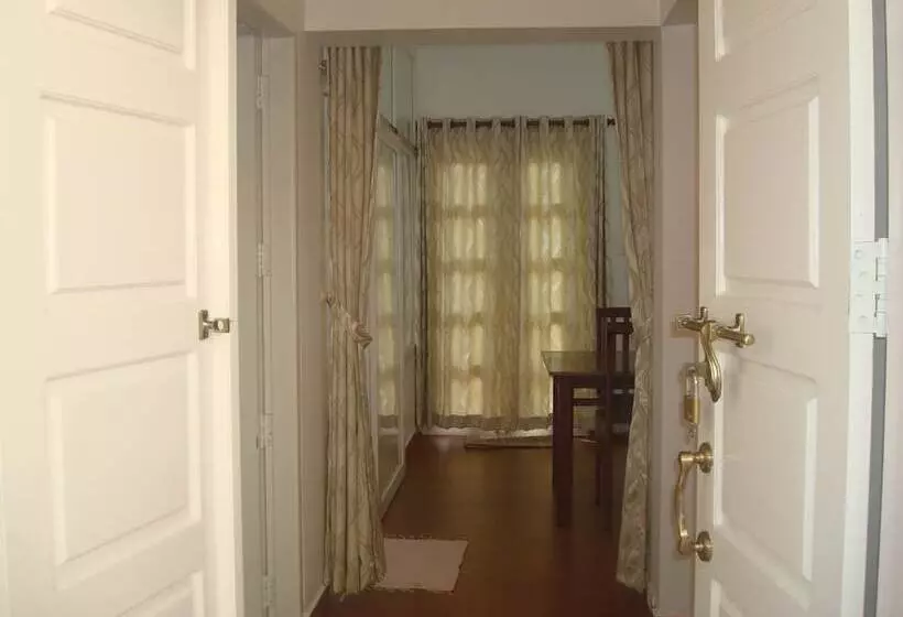 Hotel Olivebrook