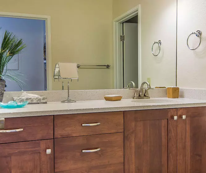 Princeville Oceanfront Villas