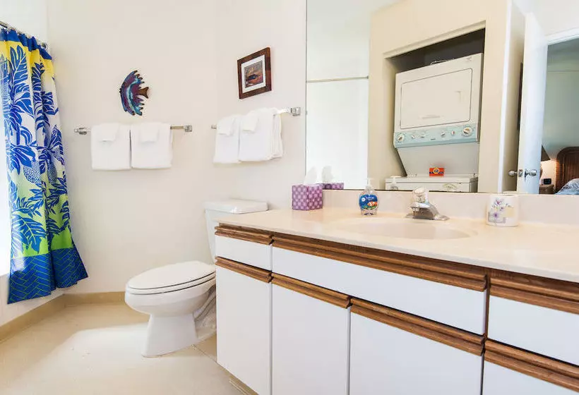 Princeville Oceanfront Villas