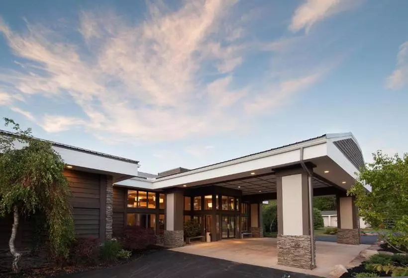 Otel Ramada By Wyndham Rock Hill At Sullivan Center