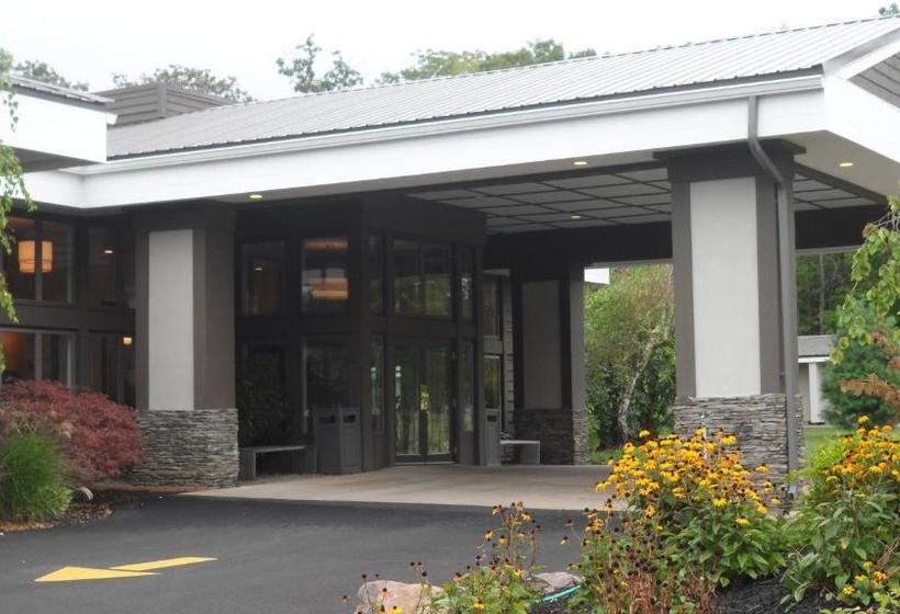 בית מלון כפרי Ramada By Wyndham Rock Hill At Sullivan Center