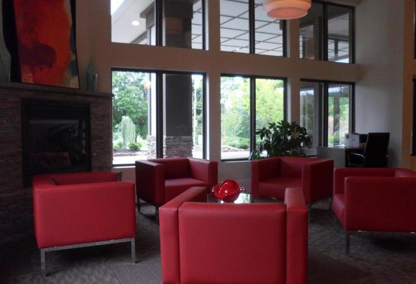 בית מלון כפרי Ramada By Wyndham Rock Hill At Sullivan Center