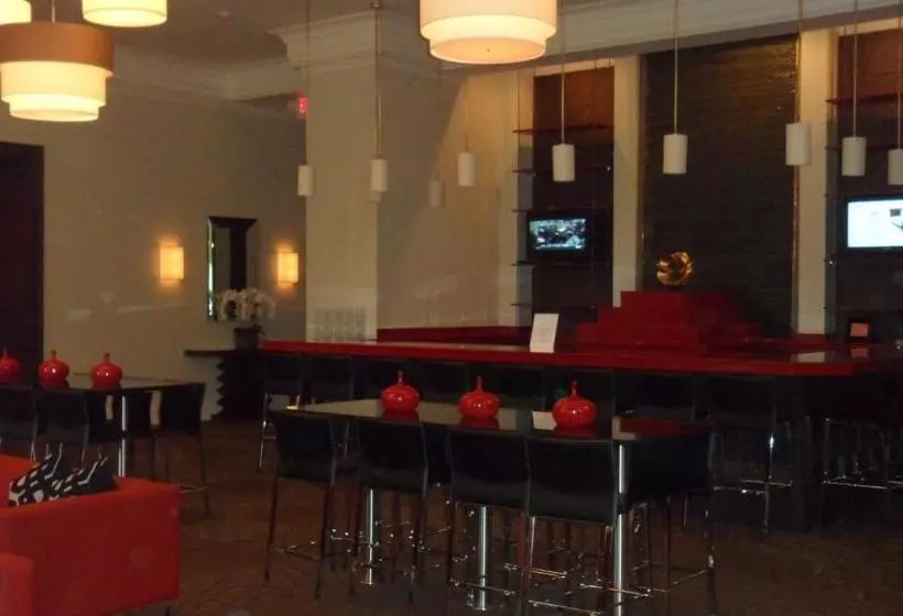 Otel Ramada By Wyndham Rock Hill At Sullivan Center