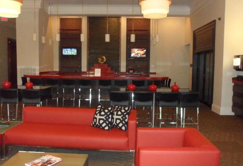 בית מלון כפרי Ramada By Wyndham Rock Hill At Sullivan Center