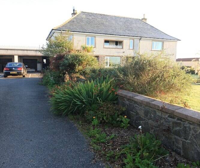 Hotel Sandwick Bay Guest House