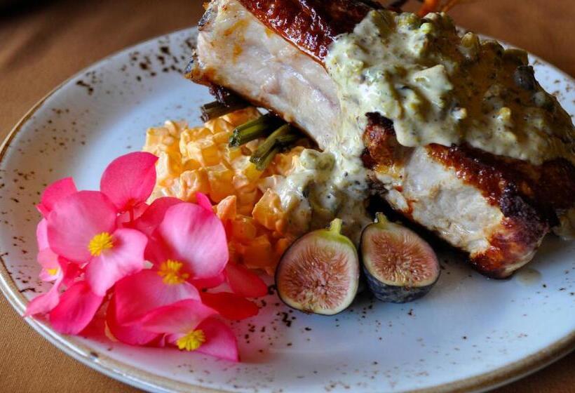 فندق Settlers Inn