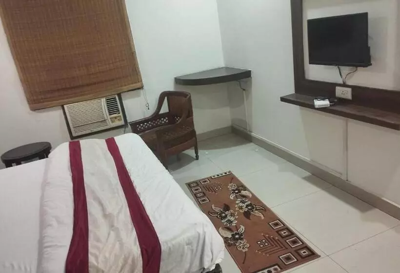 Fabhotel Taj Heritage