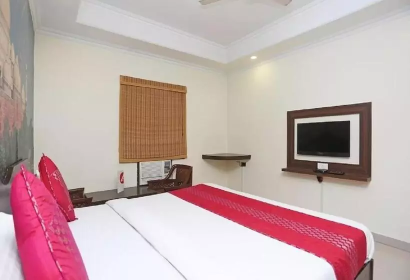 Fabhotel Taj Heritage