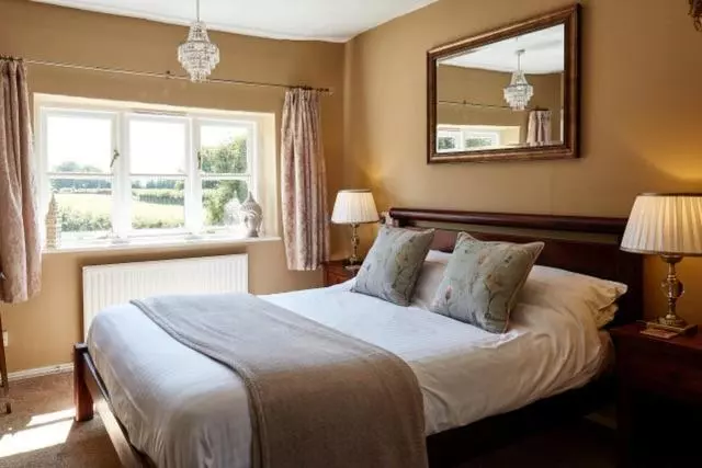 בית מלון כפרי The Bowl Inn