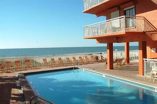 호텔 The Chateau Resort Luxury Condominiums