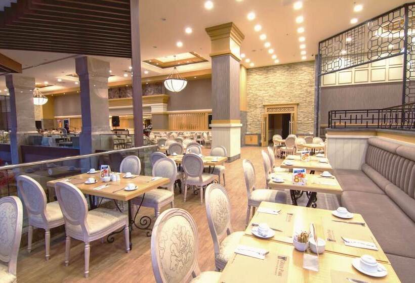 Hotel The Green Park  Ankara