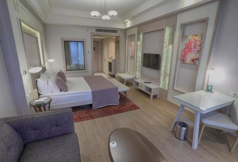 هتل The Green Park Ankara