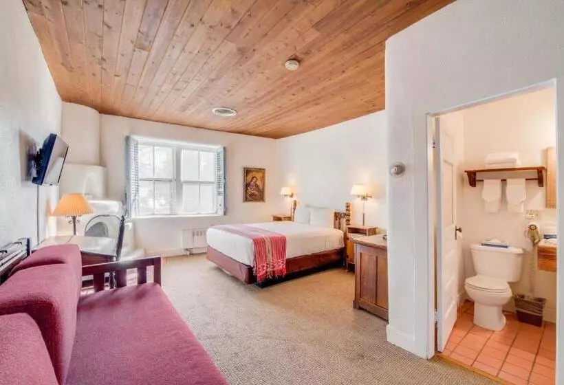 호텔 The Historic Taos Inn