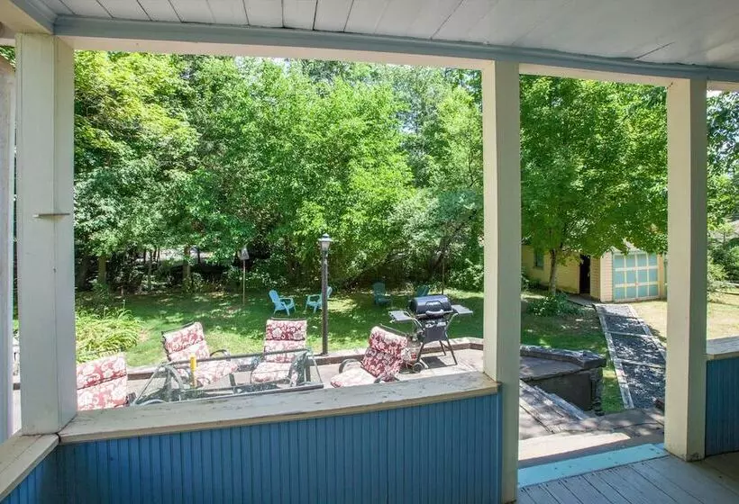 Margaretville Mountain Inn B&b