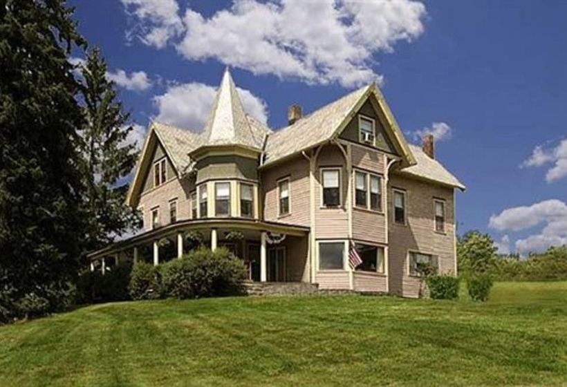 Margaretville Mountain Inn B&b