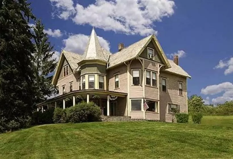 Margaretville Mountain Inn B&b