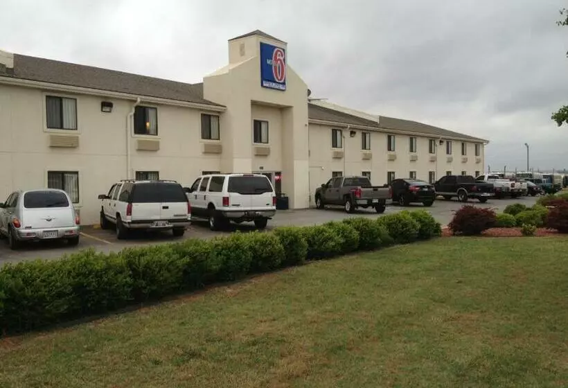 Motel 6 Elk City, Ok