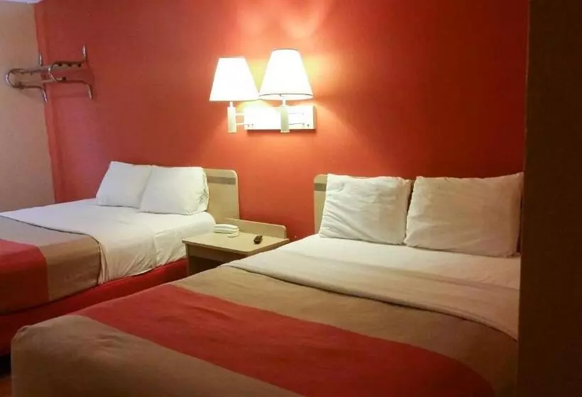 Motel 6 Elk City, Ok
