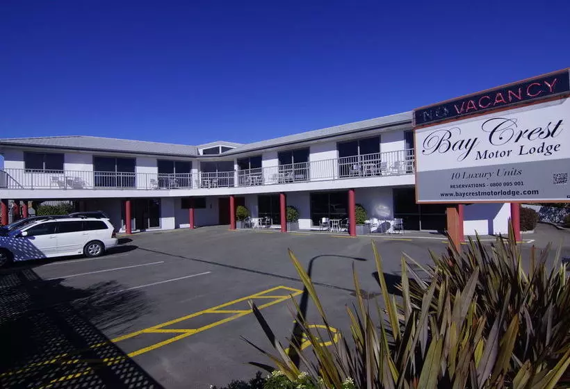 Motelli Bay Crest Motor Lodge