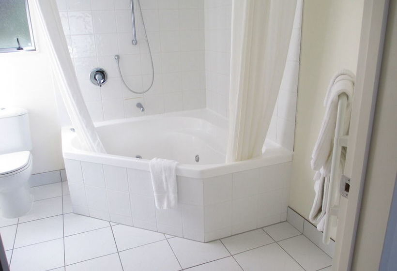 Motel Bay Crest Motor Lodge