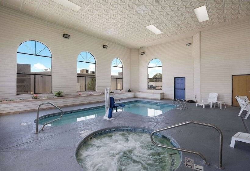 모텔 Hill Country Inn And Suites