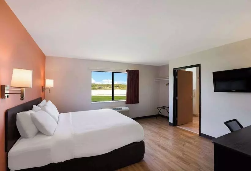 汽车旅馆  Hill Country Inn And Suites