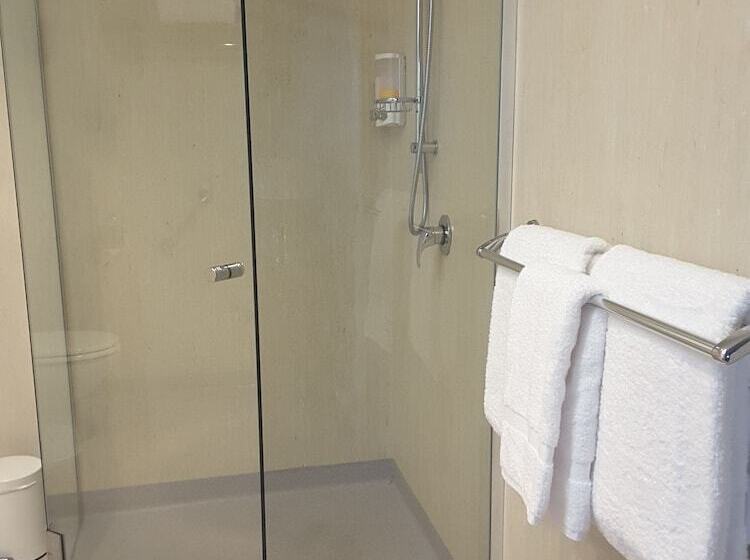 On The Terrace Stanley