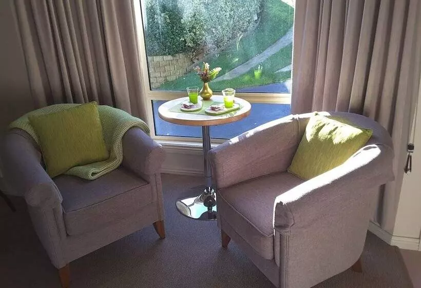 On The Terrace Stanley