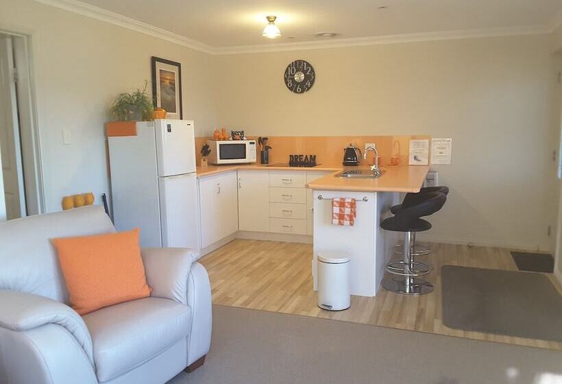 On The Terrace Stanley