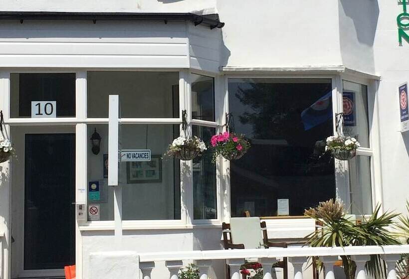 ペンション Carrington Guest House