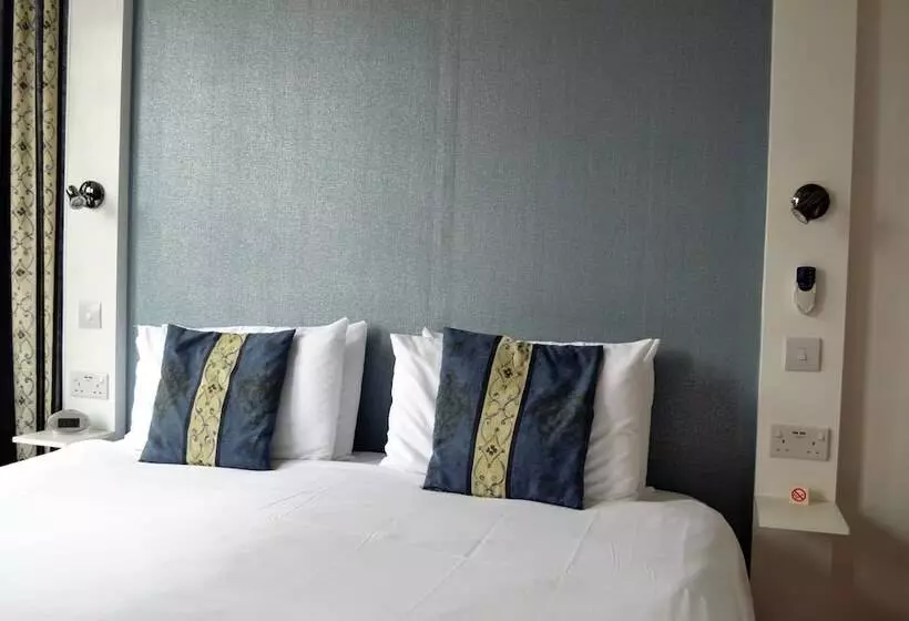 ペンション Carrington Guest House