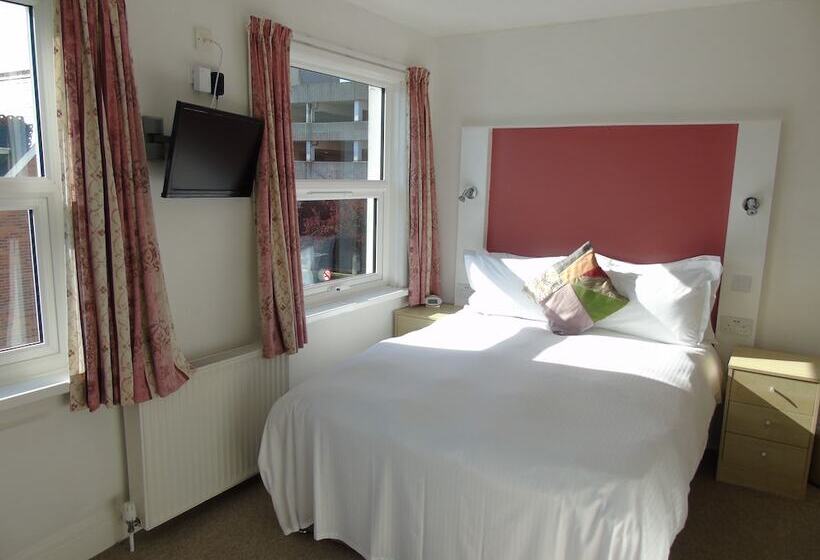 ペンション Carrington Guest House