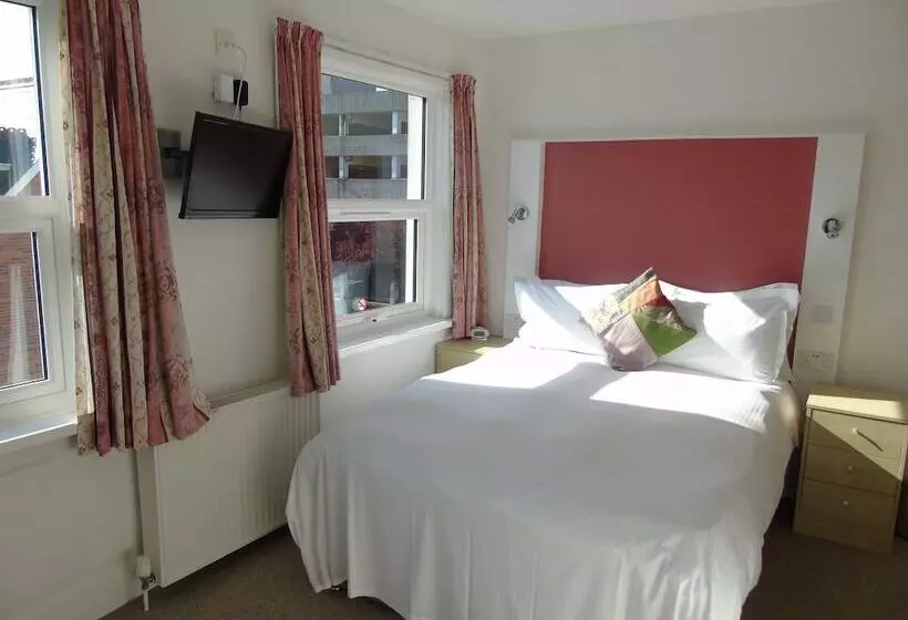 ペンション Carrington Guest House