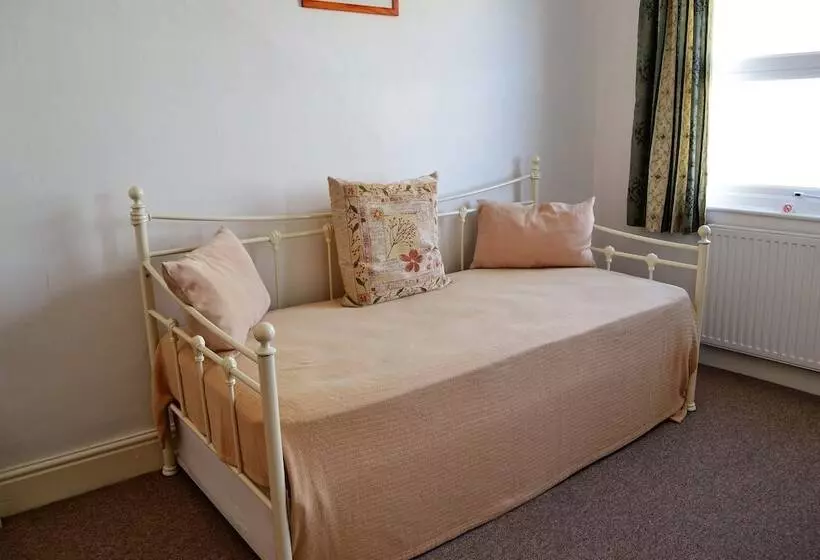 ペンション Carrington Guest House