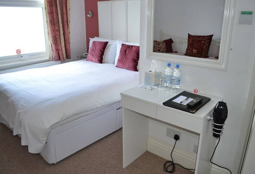 ペンション Carrington Guest House