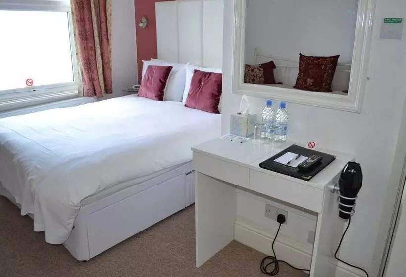 ペンション Carrington Guest House