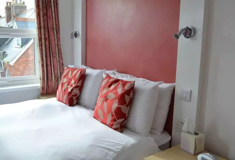 ペンション Carrington Guest House