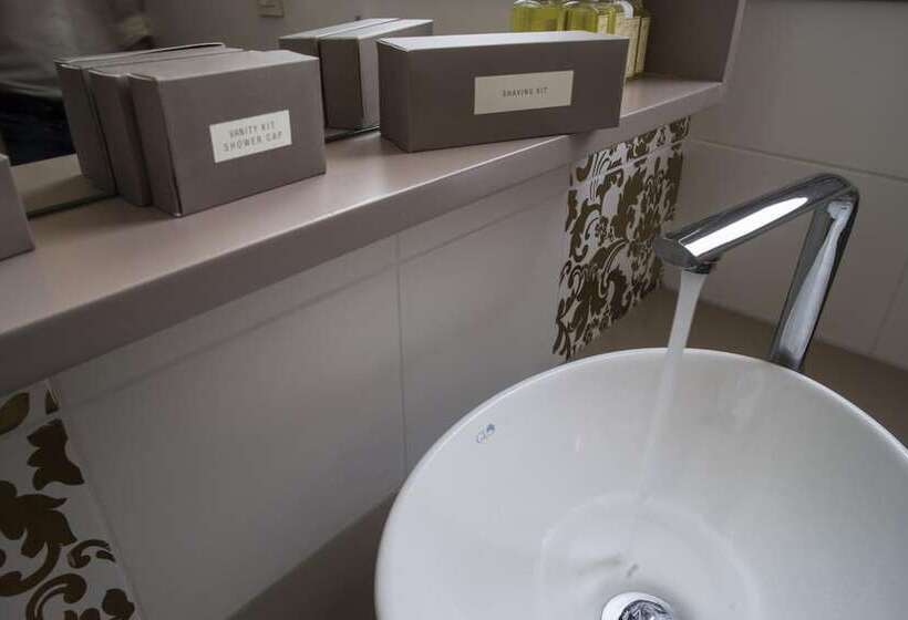 פנסיון Elia Potie