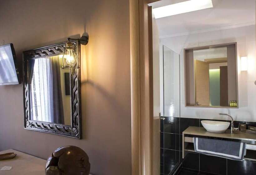 פנסיון Elia Potie